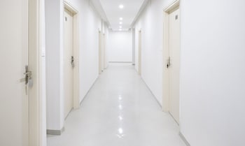 Hotel Kamron Airport Rd Sector 78 Mohali,,3 star