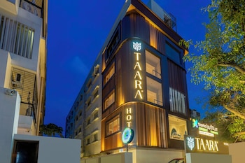 treebo premium taara