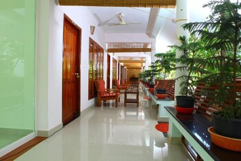 Hotel Coco Bech Kovalam Ayurvedic Resort,,2 star
