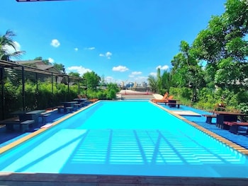 Arttra Villa,,4 star