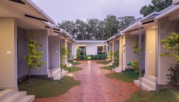 Btown Resort Kochi,,3 star