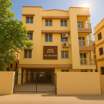 The Zen Stays,,4 star