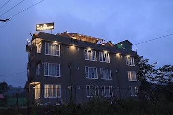 The Blossom Glee,,2 star