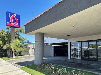 Studio 6 Suites Gardena, Ca,,2 star
