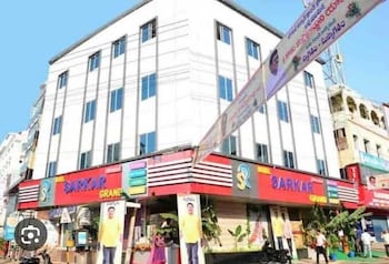 Hotel Sarkar Grand,,3 star