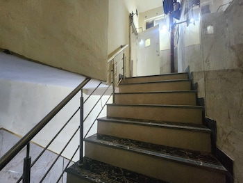 hotel step inn gold