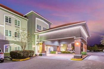 Stay Express Inn & Suites - Mobile Al,5170 Motel Ct,3 star