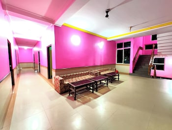 Hotel D2 Inn Wi-Fi Parking Near Beach,,4 star
