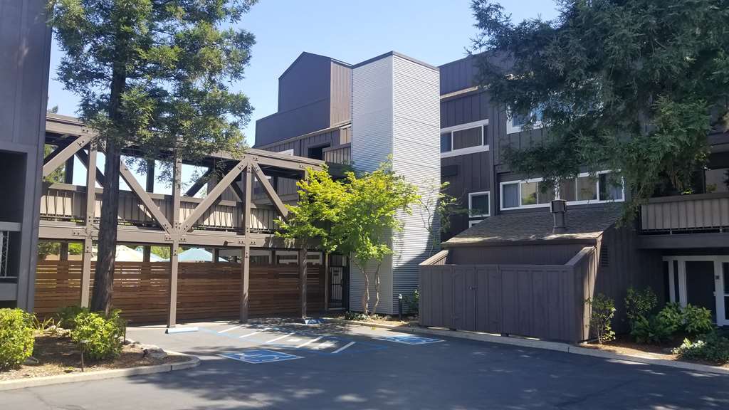 Best Western Plus Inn At The Vines,Napa Valley>>Napa,3 star