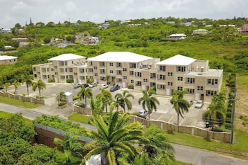 Aurela Residences,,2 star
