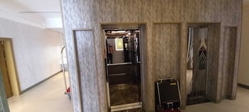 Hyatt Town 2,King Abdul-Aziz,0 star