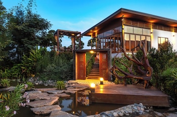 Suan Pa Khao Lom Homestay,,2 star