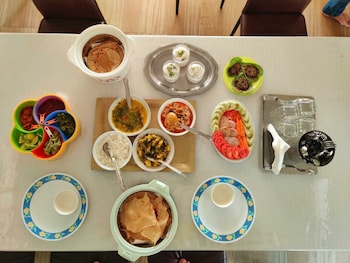 Parmar Farms,,2 star