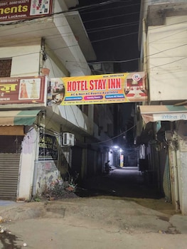 Hotel Stay Inn,,3 star