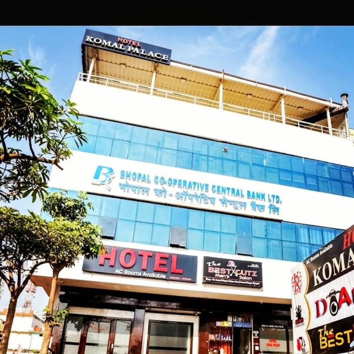 hotel komal palace