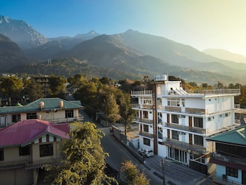 hotel sparrow dharamshala