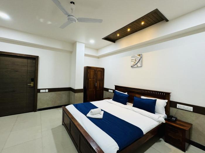 cols hotel uphaar