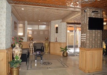 hotel sunshine dal lake srinagar