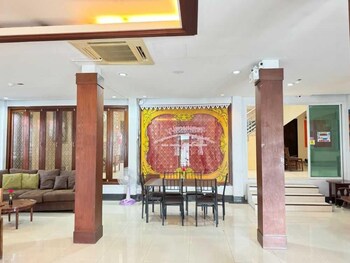 dancenter bupamontra chiangmai