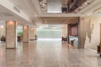 ezzi hotel pattaya jomtien beach branch