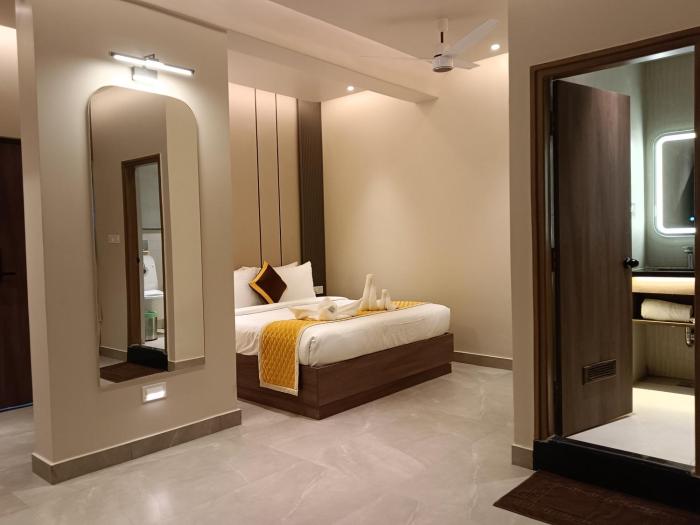 Hotel Muthahalli Grand,,3 star