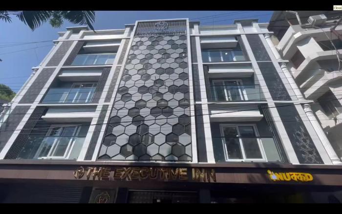the executive inn