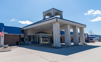 Coratel Inn And Suites La Crosse,,3 star