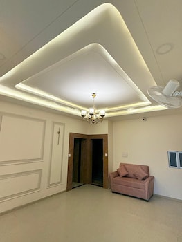 shanti vilas hotel