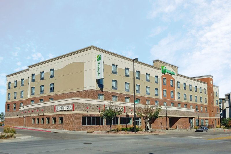 holiday inn omaha downtown waterpark by ihg