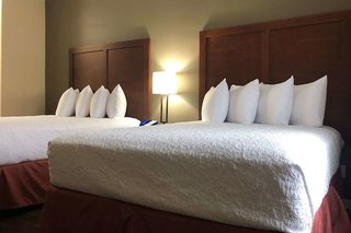 comfort inn and suites near ontario airport