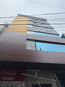 Treebo Ss Residency Governorpet,,2 star