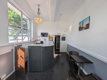 Haringey Hotel,,3 star