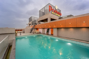 Pravasa Hotel Vijayapura,,3 star