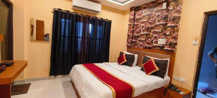 hotel swarna palace