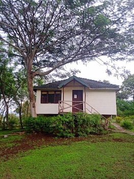 the monarch masinagudi by mithun hotels