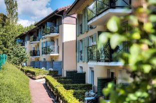 Comfort Aparthotel Divonne L'oree Du Parc,237 Avenue Des Thermes,3 star