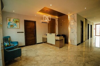 Hotel The White Season,,0 star