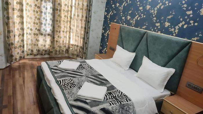hotel indra