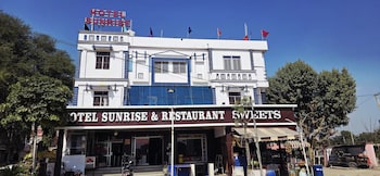 Sunrise Hotel & Restaurant,,0 star