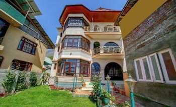 new hotel nishat lake view srinagar