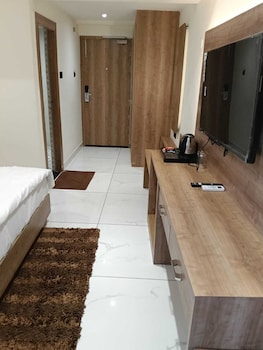 Mohans Inn,,0 star