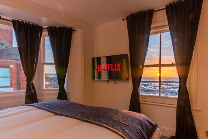 Luxury Ramsgate Harbour View By Adliv,,4 star