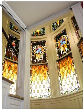 hassinger daniels guest house