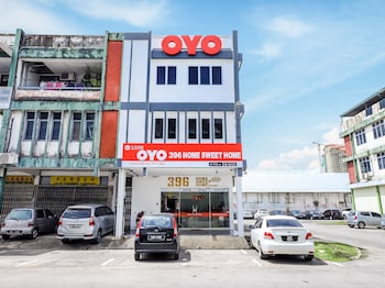 hotel o 396 home sweet home