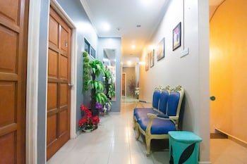 Hotel O Hajah Rohayah,,2 star
