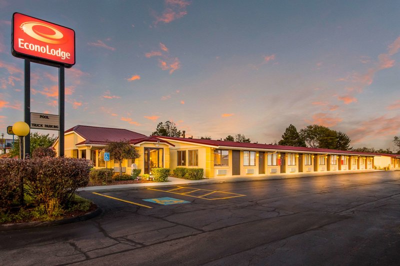 Econo Lodge Norwalk,Norwalk>>Huron,2 star