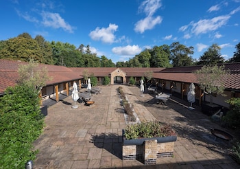 Ridings At Theobalds Park,,3 star