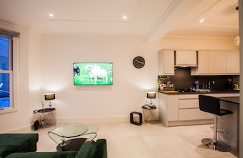 Surbiton Luxury Garden House 19,,3 star