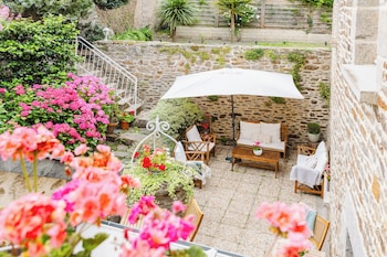 demeures and chateaux hotel de la porte saint malo