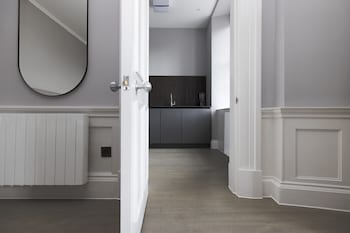 joivy statement studio on historic george street